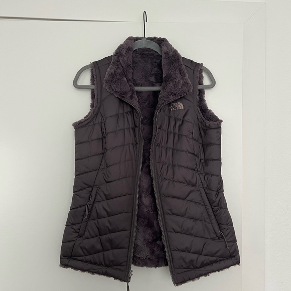 Reversible north face vest - Picture 1 of 5